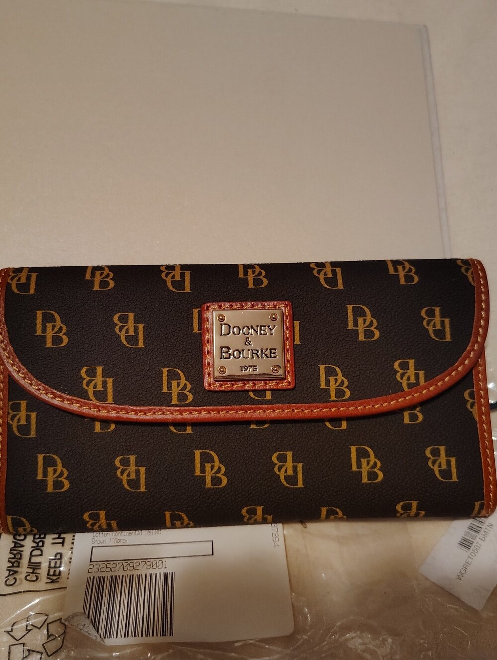 Dooney & Bourke Continental Brown T'moro Monogram Wallet NWT